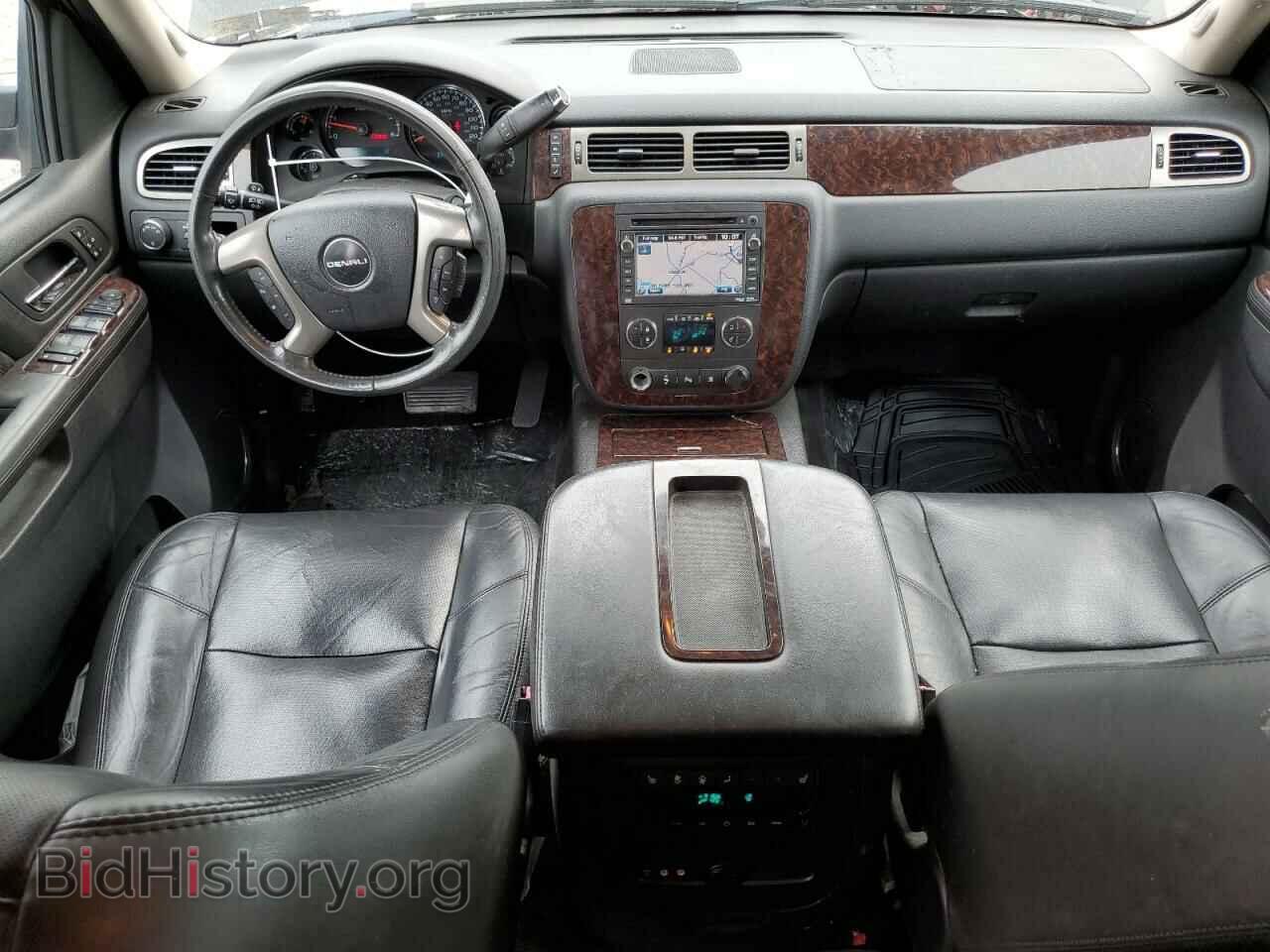 2011 GMC YUKON - VIN: 1GKS2EEF8BR391253 - Photo 8