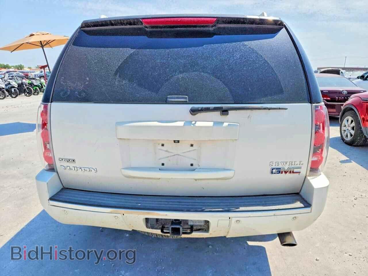 2011 GMC YUKON - VIN: 1GKS2EEF6BR202874 - Фото 8