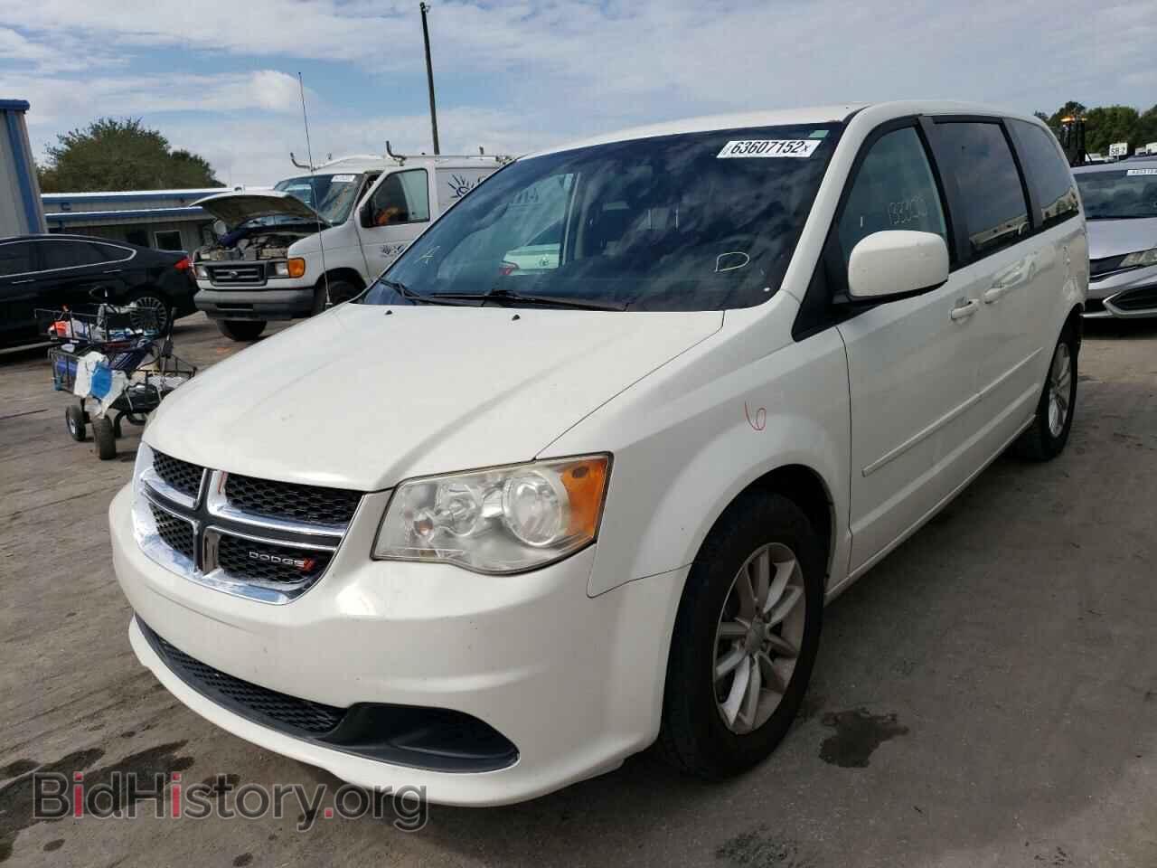 2013 DODGE CARAVAN - VIN: 2C4RDGCG5DR749109 - Фото 2