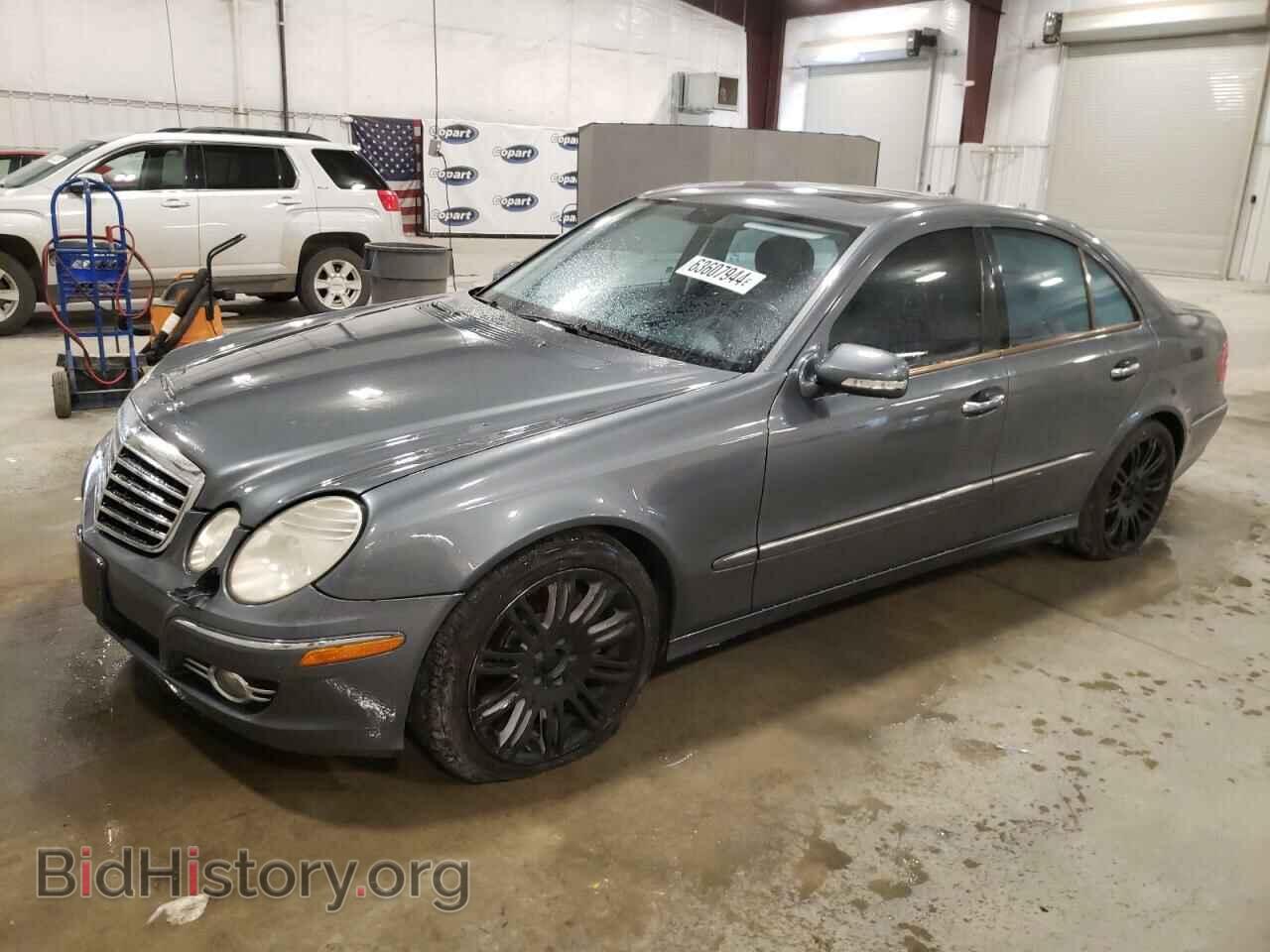 Photo WDBUF56X18B221123 - MERCEDES-BENZ E-CLASS 2008