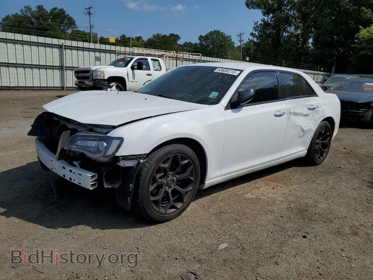Фотография 2C3CCAAG9KH601318 - CHRYSLER 300 2019