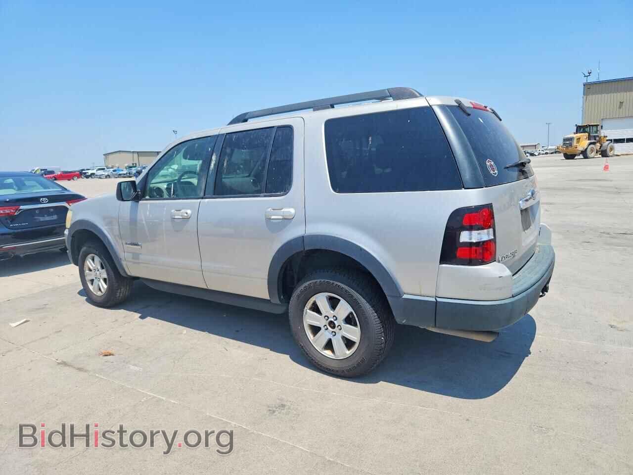 2007 FORD EXPLORER - VIN: 1FMEU63E87UB00026 - Photo 2