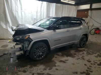 2022 Jeep COMPASS Limited, silver — VIN 3C4NJDCB8NT169247, Copart