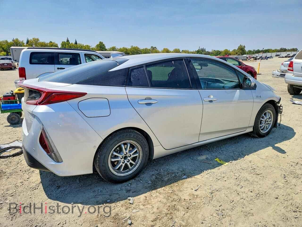 2017 TOYOTA PRIUS - VIN: JTDKARFP3H3067636 - Фото 3