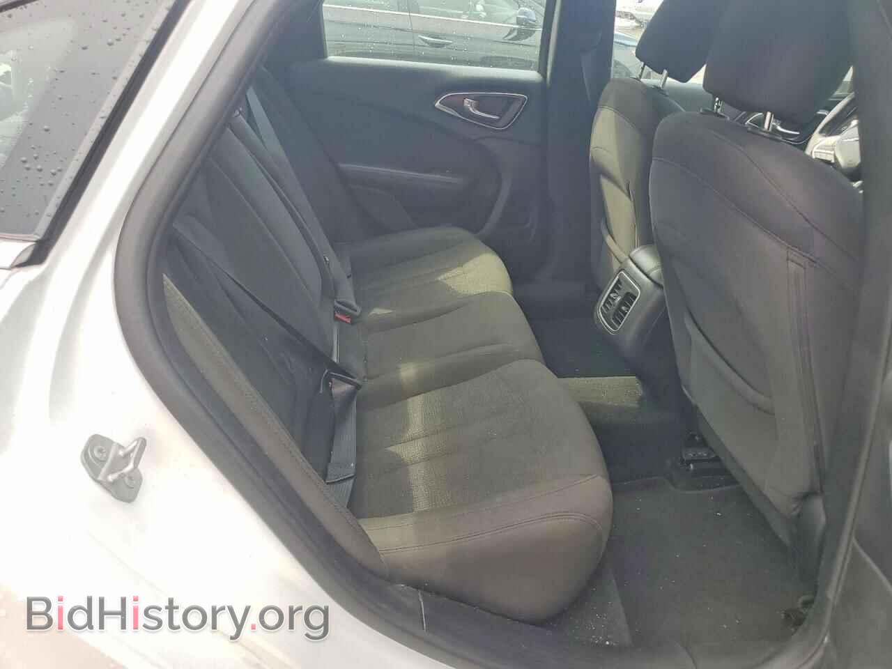 2015 CHRYSLER 200 - VIN: 1C3CCCAB2FN712466 - Photo 10