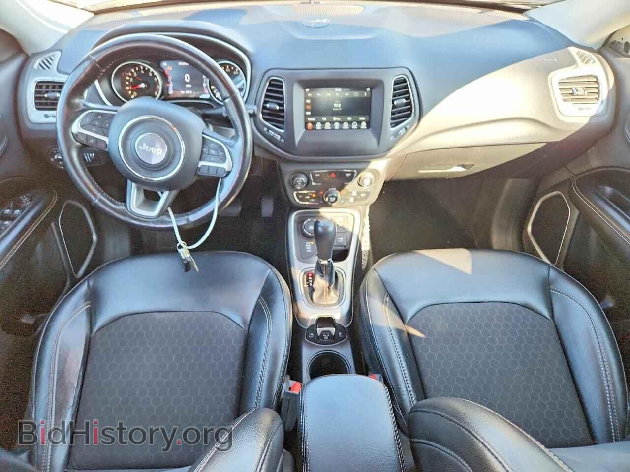2019 JEEP COMPASS - VIN: 3C4NJDBB0KT847552 - Фото 8