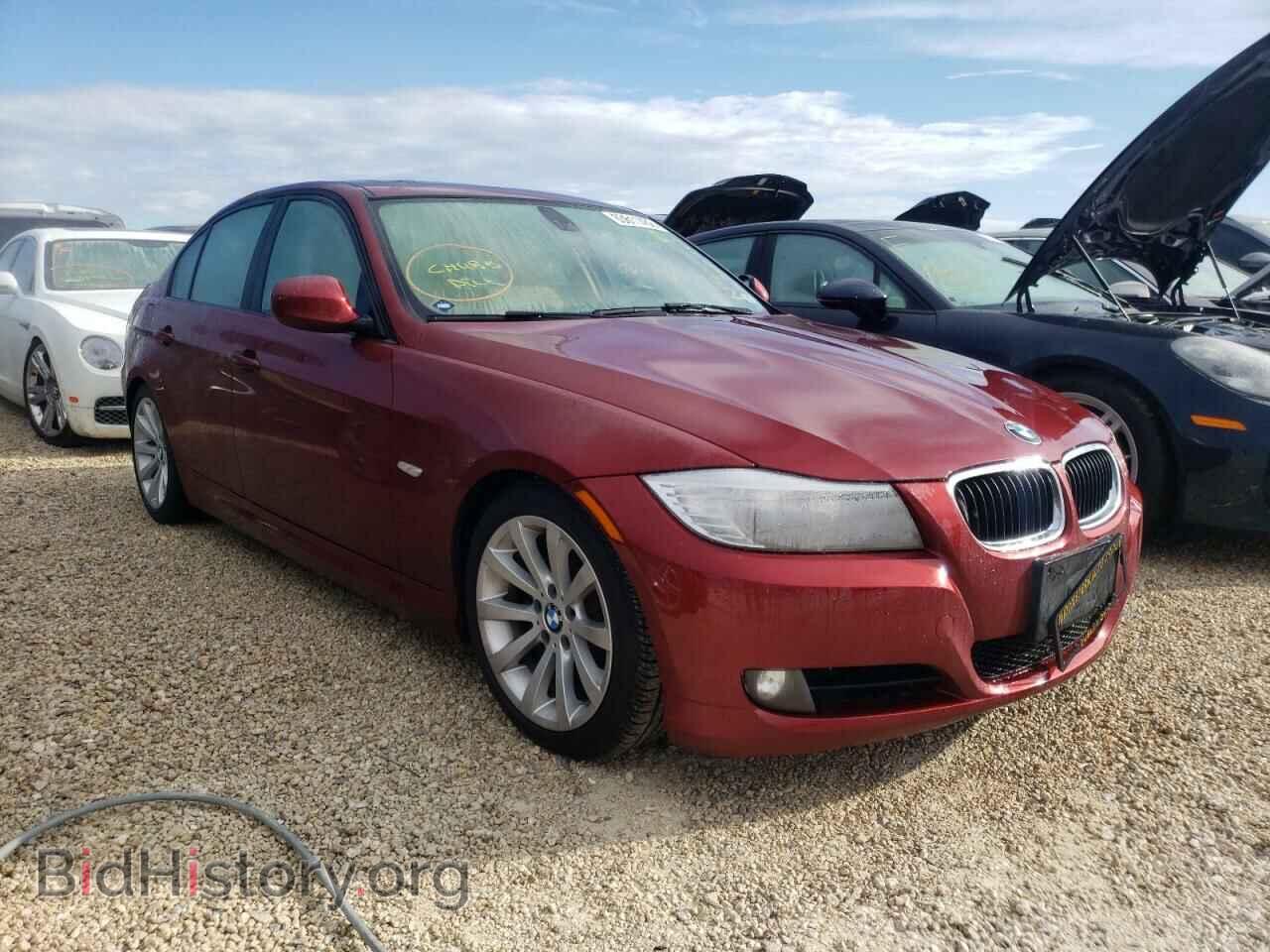 Фотография WBAPH5G58BNN59272 - BMW 3 SERIES 2011