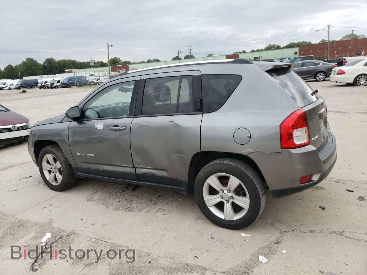 2013 JEEP COMPASS - VIN: 1C4NJDEB1DD196243 - Photo 2