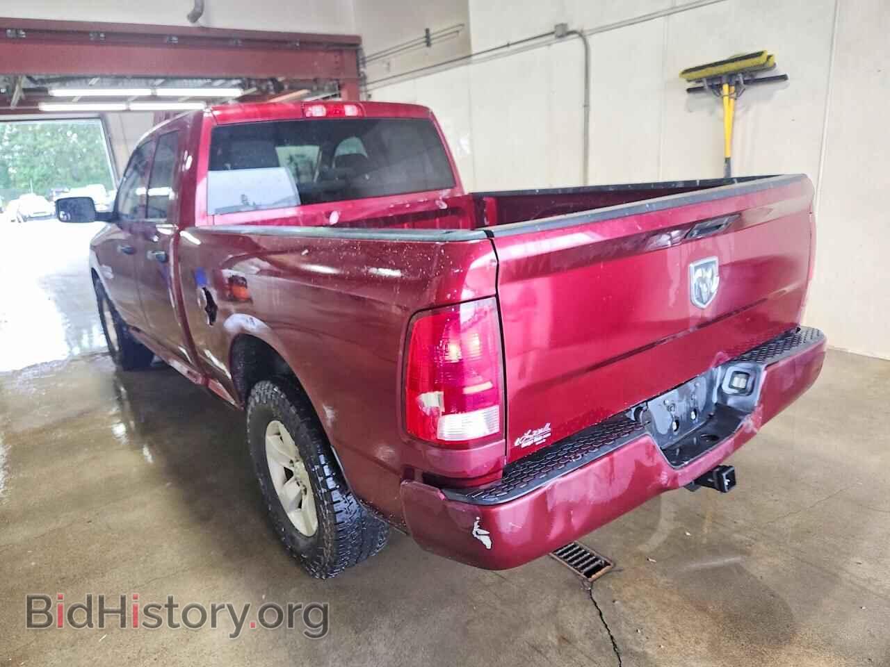 2018 RAM 1500 - VIN: 1C6RR6FG7JS139561 - Фото 2