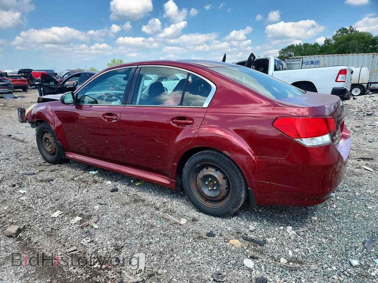 2011 SUBARU LEGACY - VIN: 4S3BMCA69B3246807 - Фото 2