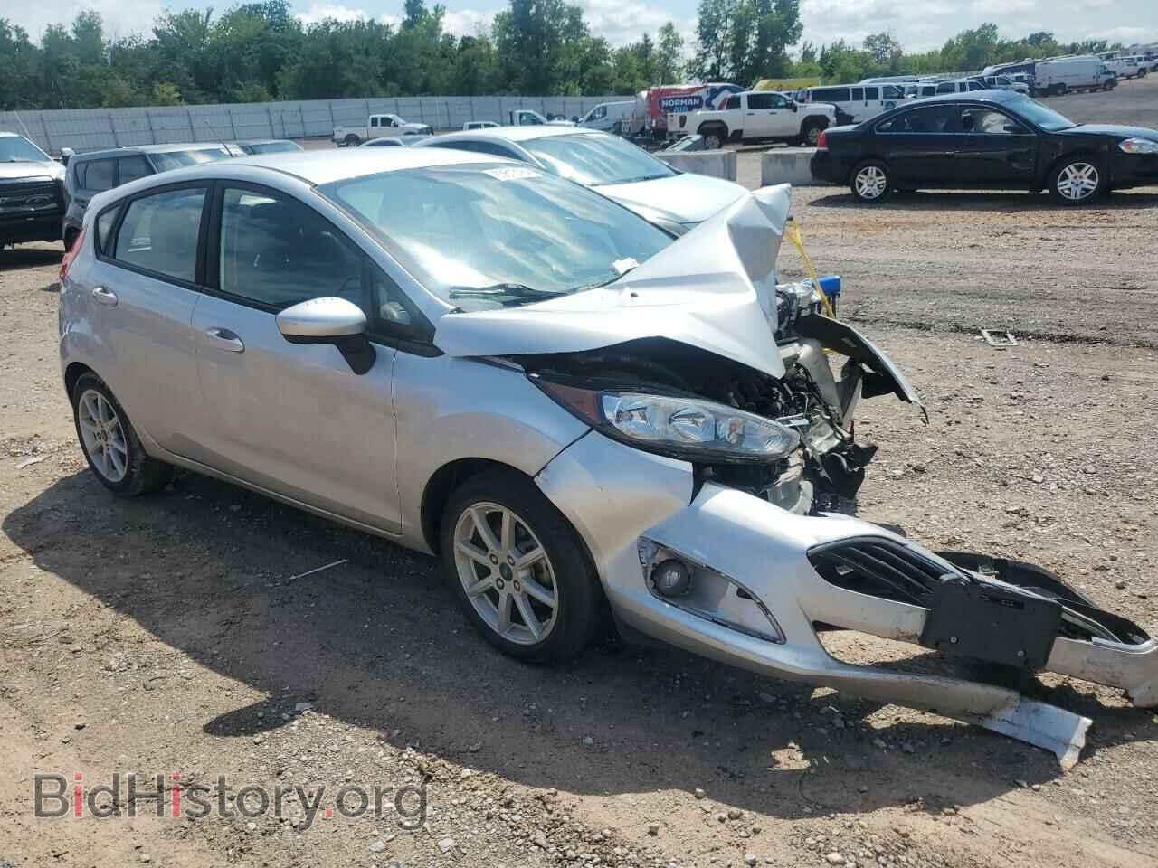 2019 FORD FIESTA - VIN: 3FADP4EJ4KM123456 - Фото 4