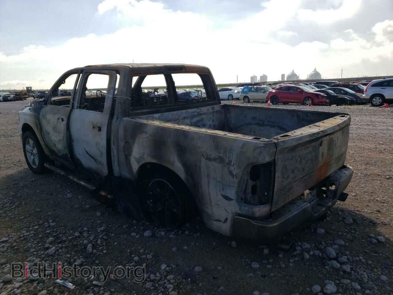 2019 RAM 1500 - VIN: 1C6RR7KTXKS744653 - Фото 2