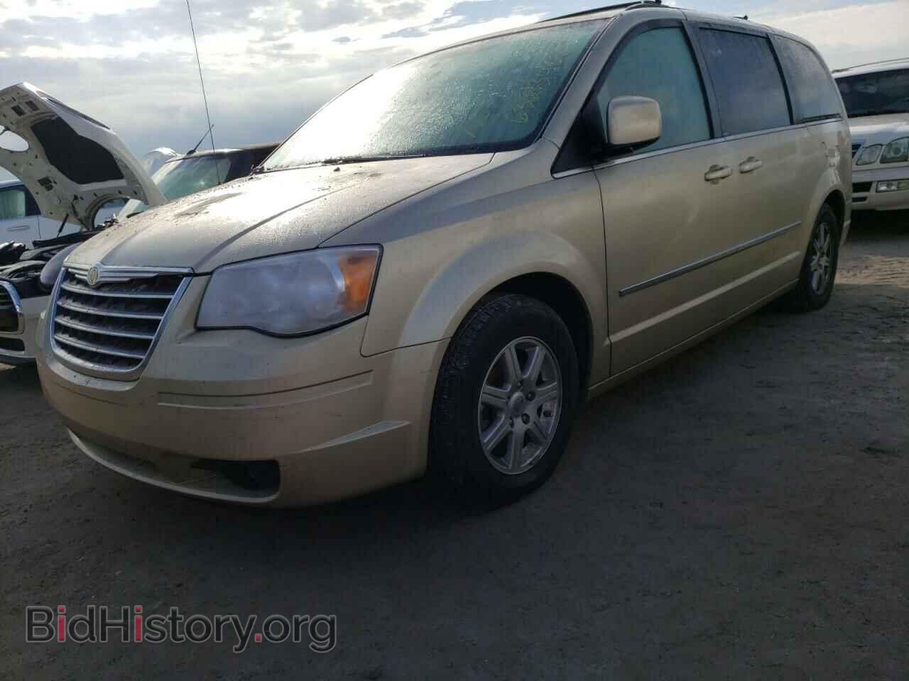 2010 CHRYSLER MINIVAN - VIN: 2A4RR5D18AR226351 - Photo 2