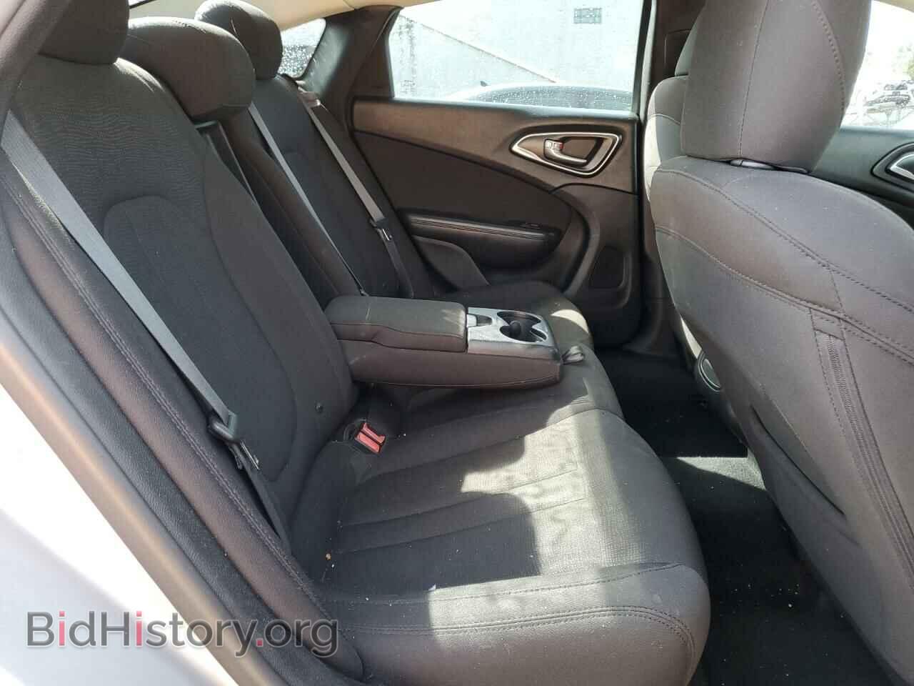 2015 CHRYSLER 200 - VIN: 1C3CCCAB8FN687461 - Фото 10