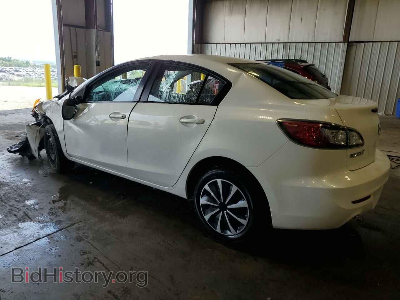 2013 MAZDA 3 - VIN: JM1BL1UP3D1790360 - Фото 2