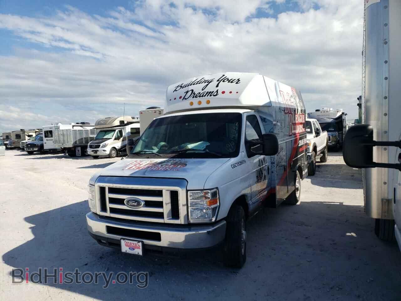 2019 FORD ECONOLINE - VIN: 1FDWE3F67KDC15259 - Фото 2
