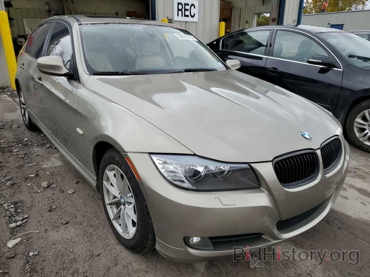 Photo WBAPK5C54AA648480 - BMW 3 SERIES 2010