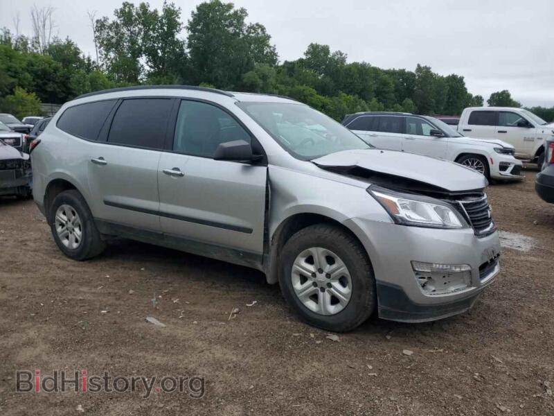 2017 Chevrolet TRAVERSE (VIN 1GNKRFKD2HJ352737) — photo 4 of 13