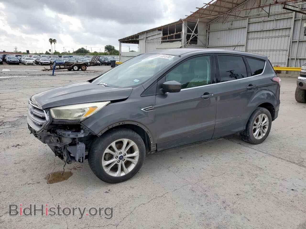 Фотография 1FMCU0GD6HUB35834 - FORD ESCAPE 2017