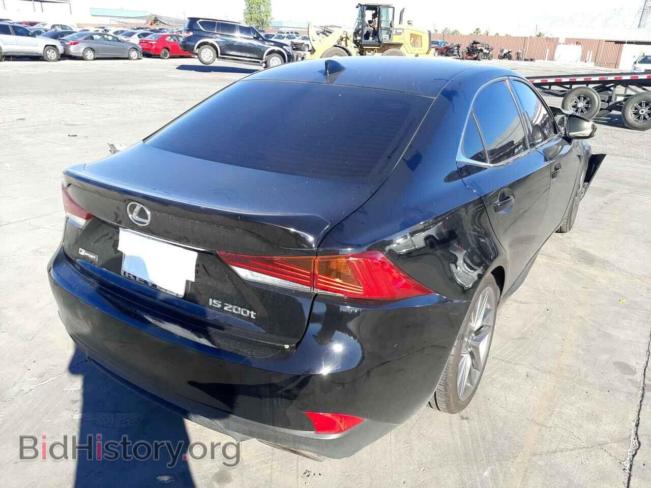 2017 LEXUS IS - VIN: JTHBA1D2XH5038971 - Фото 4