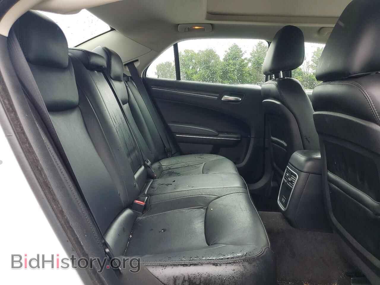 2017 CHRYSLER 300 - VIN: 2C3CCAAG4HH626880 - Фото 10