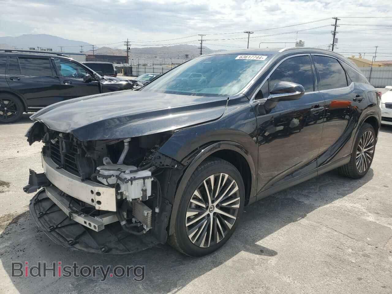 Photo 2T2BBMCA9PC008396 - LEXUS RX 350H BA 2023