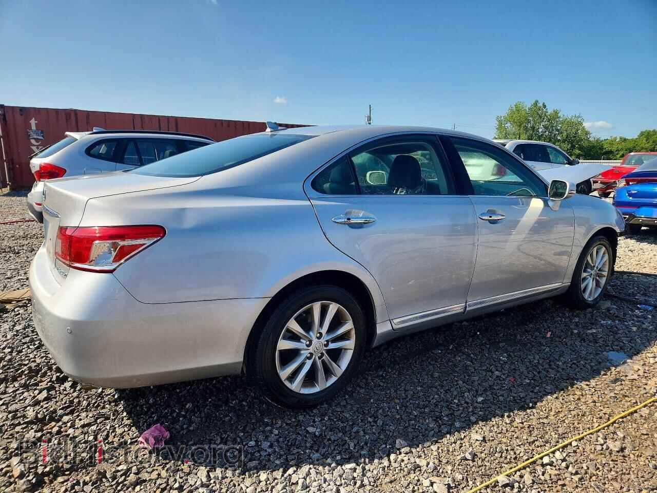 2011 LEXUS ES350 - VIN: JTHBK1EG1B2470025 - Photo 3