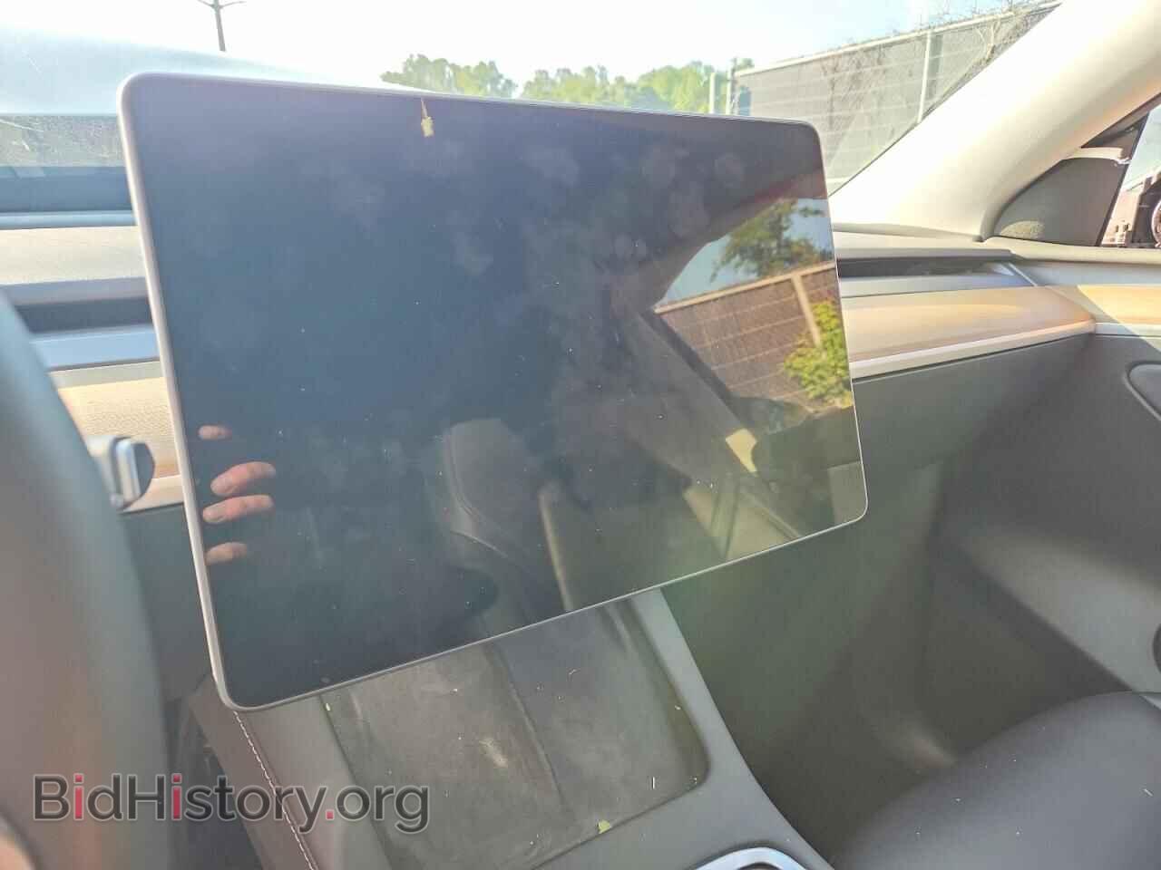 2023 TESLA MODEL Y - VIN: 7SAYGDEE2PA042109 - Photo 9