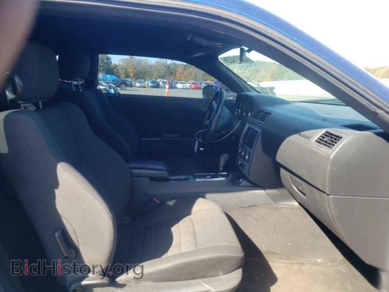 2010 Dodge CHALLENGER (VIN 2B3CJ4DVXAH146427) — photo 5 of 10