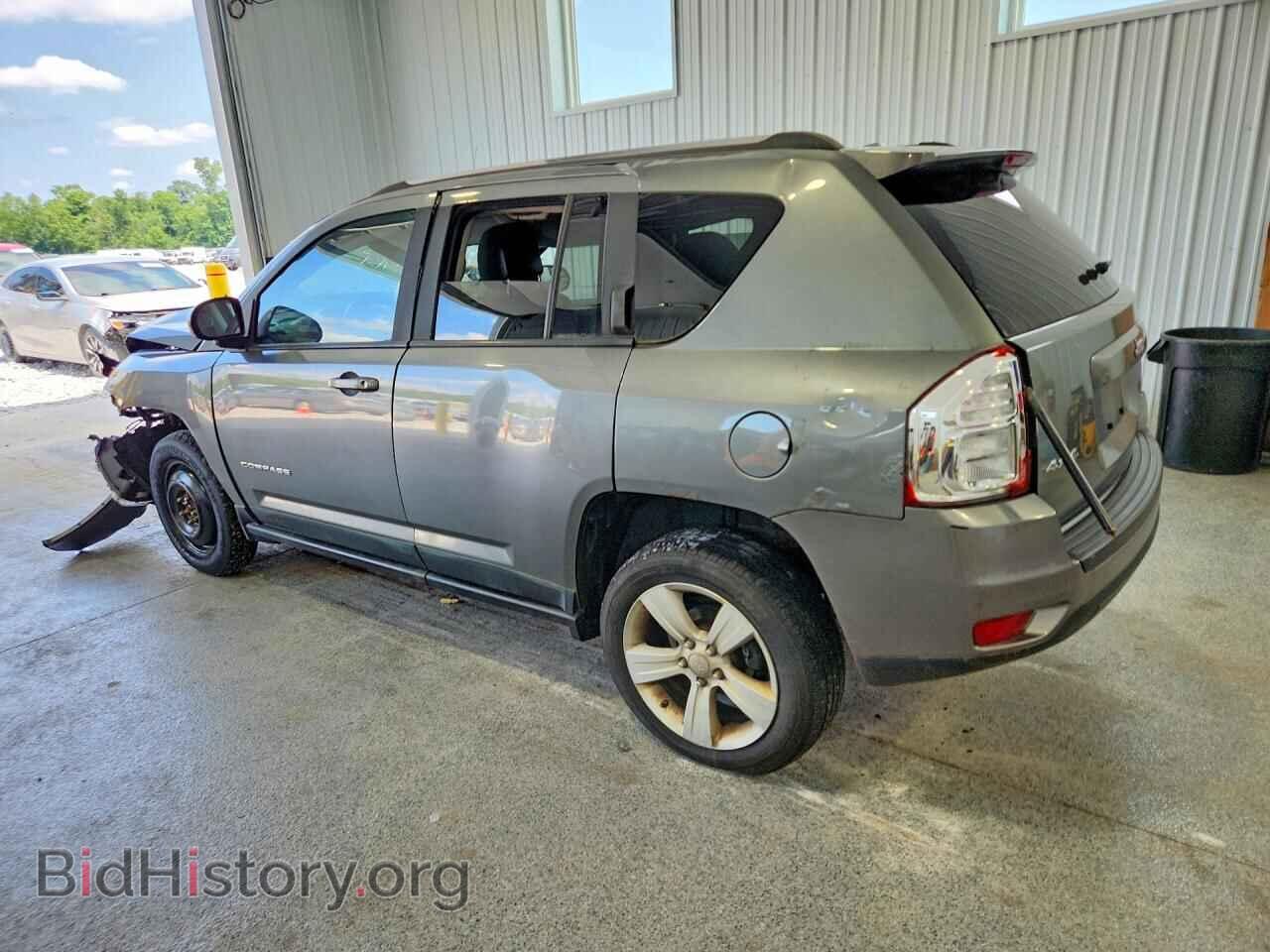 2011 JEEP COMPASS - VIN: 1J4NF1FB1BD244443 - Photo 2