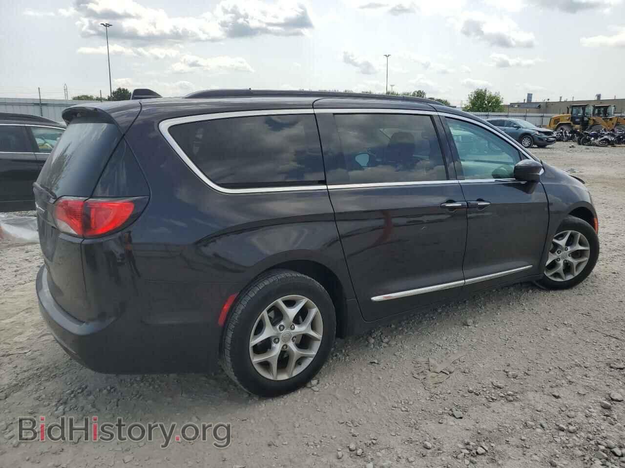 2017 CHRYSLER PACIFICA - VIN: 2C4RC1BG9HR525865 - Фото 3
