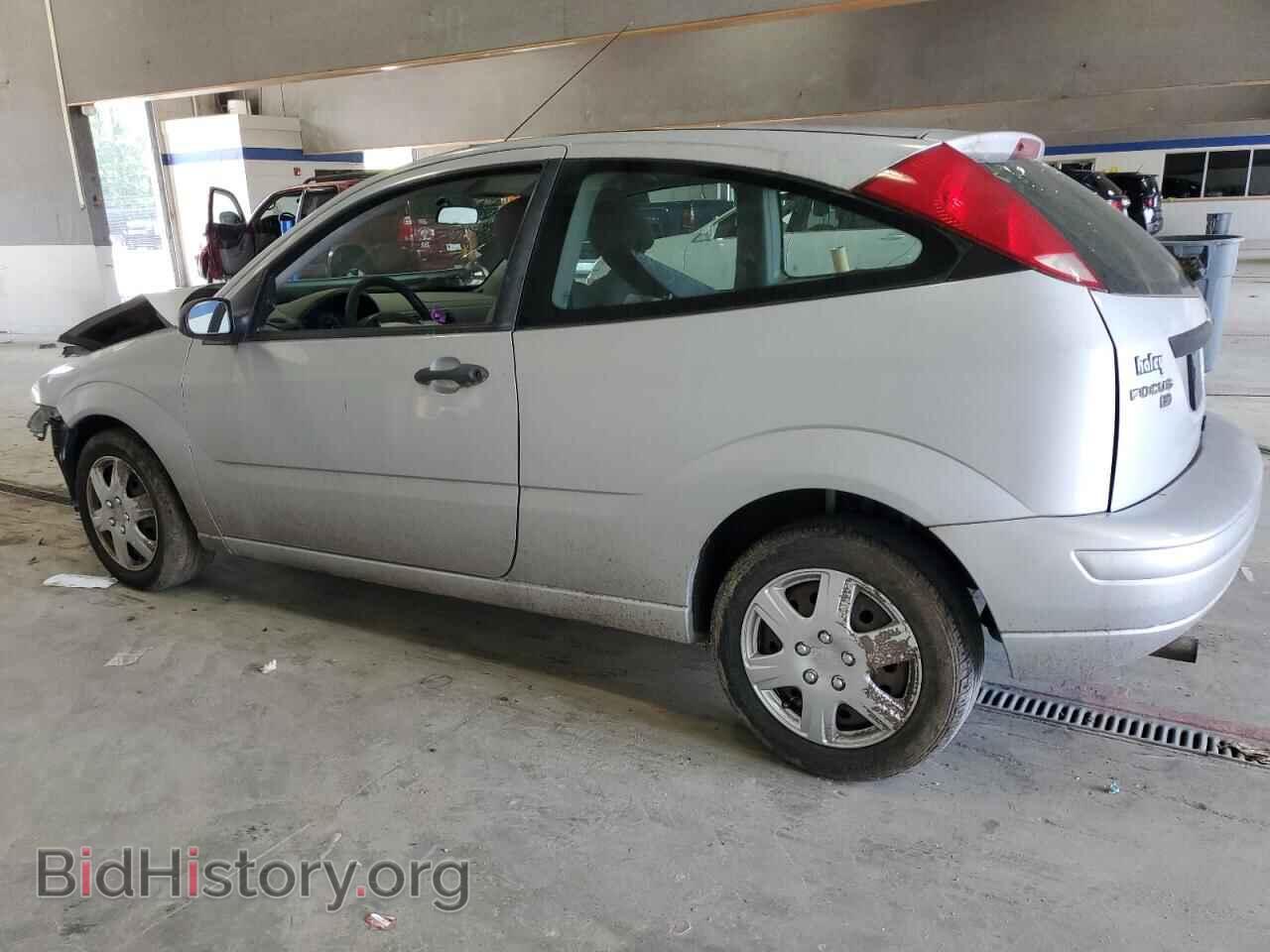 2007 FORD FOCUS - VIN: 1FAFP31N77W348456 - Фото 2