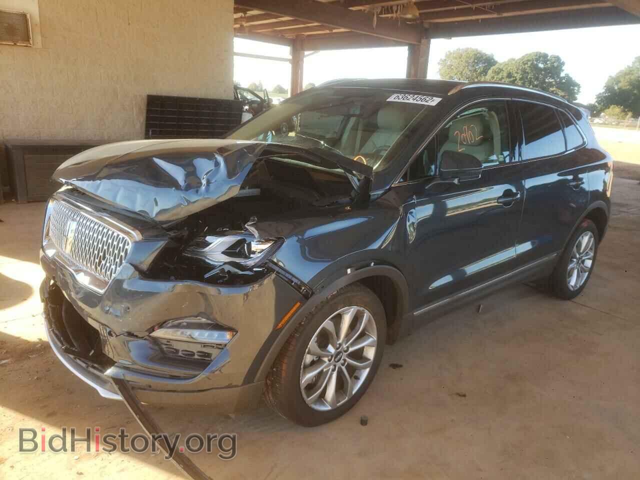 2019 LINCOLN MKC - VIN: 5LMCJ2C92KUL20943 - Photo 2