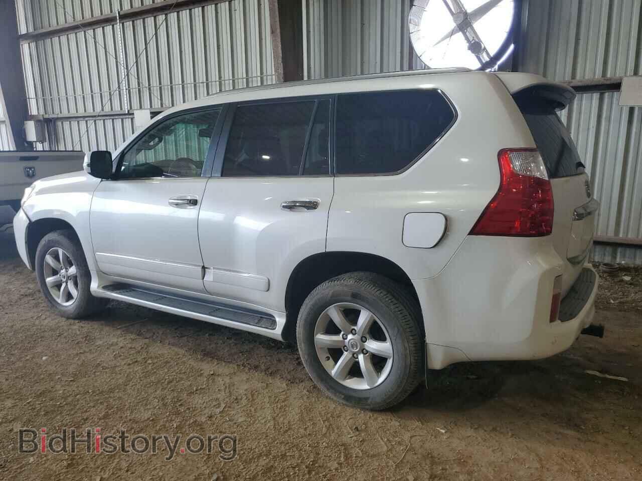 2011 LEXUS GX - VIN: JTJJM7FX2B5028830 - Фото 2