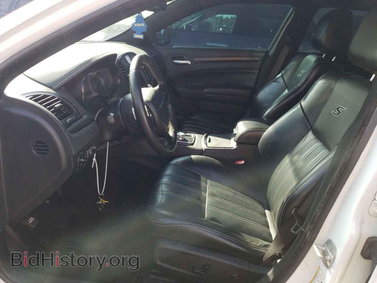 2016 CHRYSLER 300 - VIN: 2C3CCABG0GH141469 - Фото 7