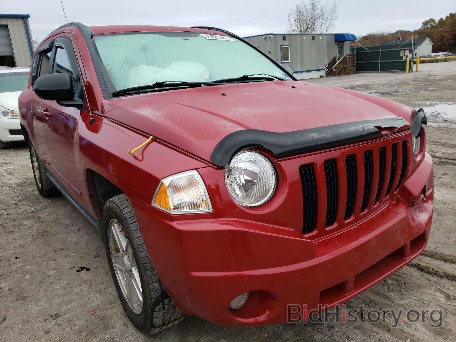 Photo 1J4NF4FBXAD501695 - JEEP COMPASS 2010