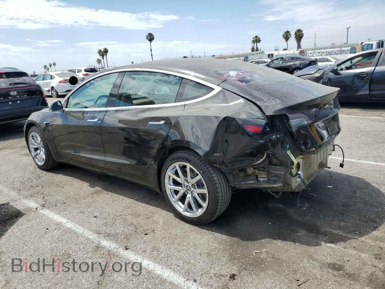 2019 TESLA MODEL 3 - VIN: 5YJ3E1EA6KF323818 - Фото 2