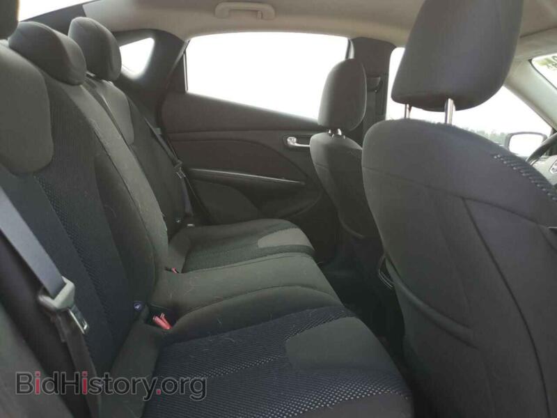 2016 Dodge DART (VIN 1C3CDFAA1GD684477) — фото 10 из 12
