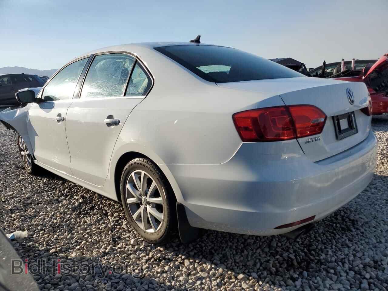 2014 VOLKSWAGEN JETTA - VIN: 3VWB07AJ4EM441124 - Фото 2