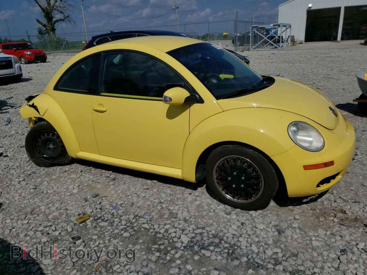 2010 VOLKSWAGEN BEETLE - VIN: 3VWPG3AG7AM009605 - Фото 4