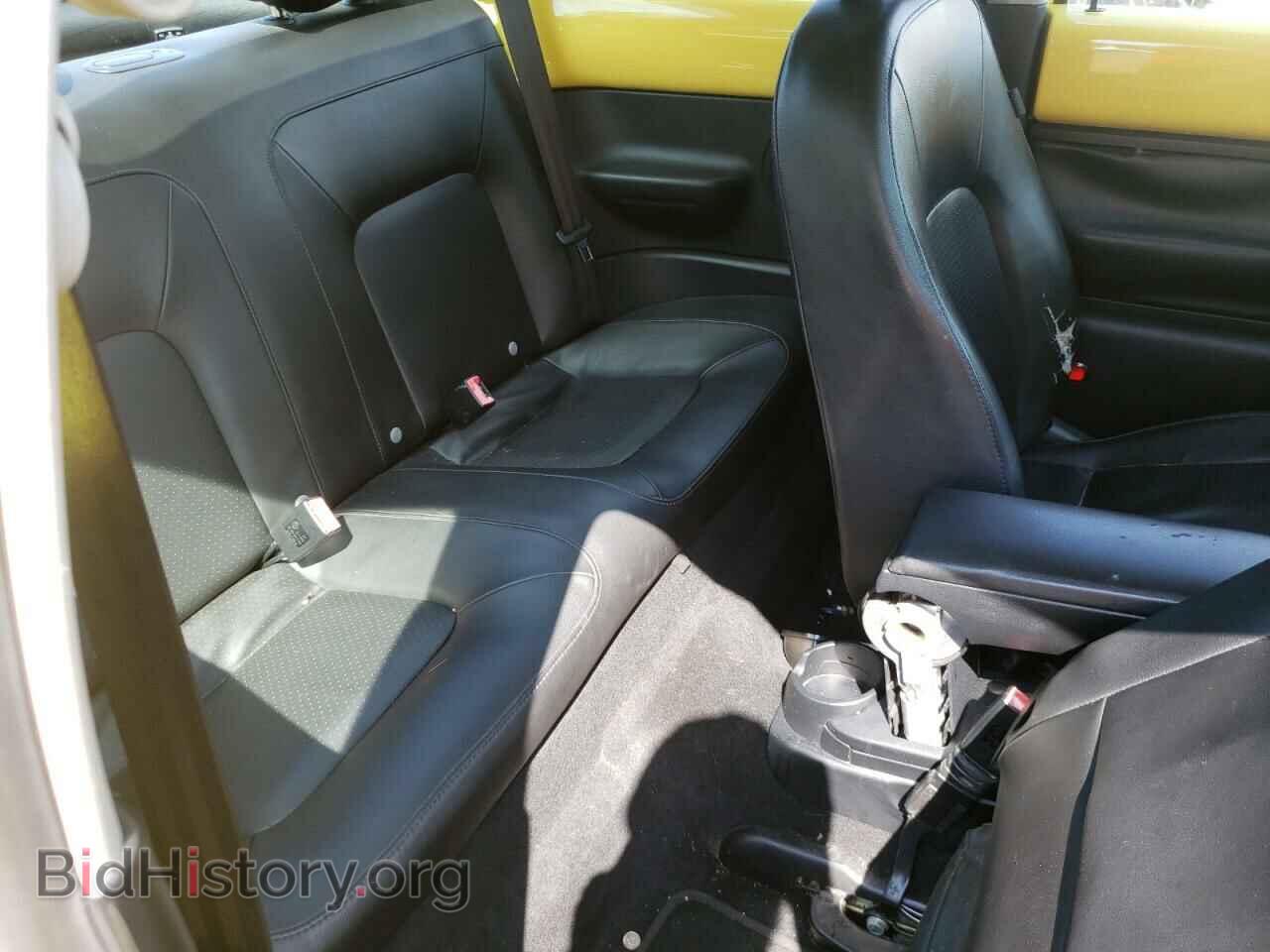 2010 VOLKSWAGEN BEETLE - VIN: 3VWPG3AG7AM009605 - Фото 10