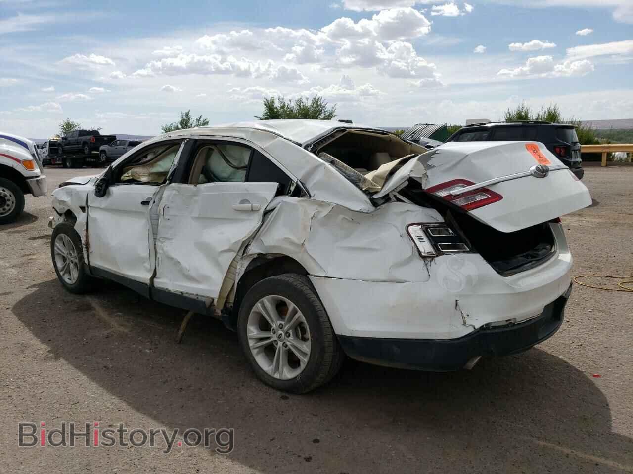 2018 FORD TAURUS - VIN: 1FAHP2D8XJG143305 - Фото 2
