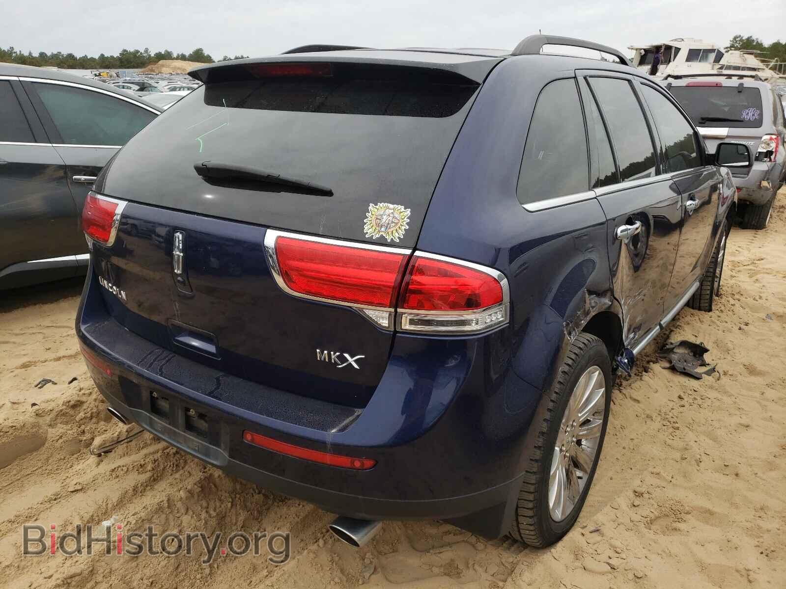 2011 LINCOLN MKX - VIN: 2LMDJ6JK7BBJ31252 - Фото 4