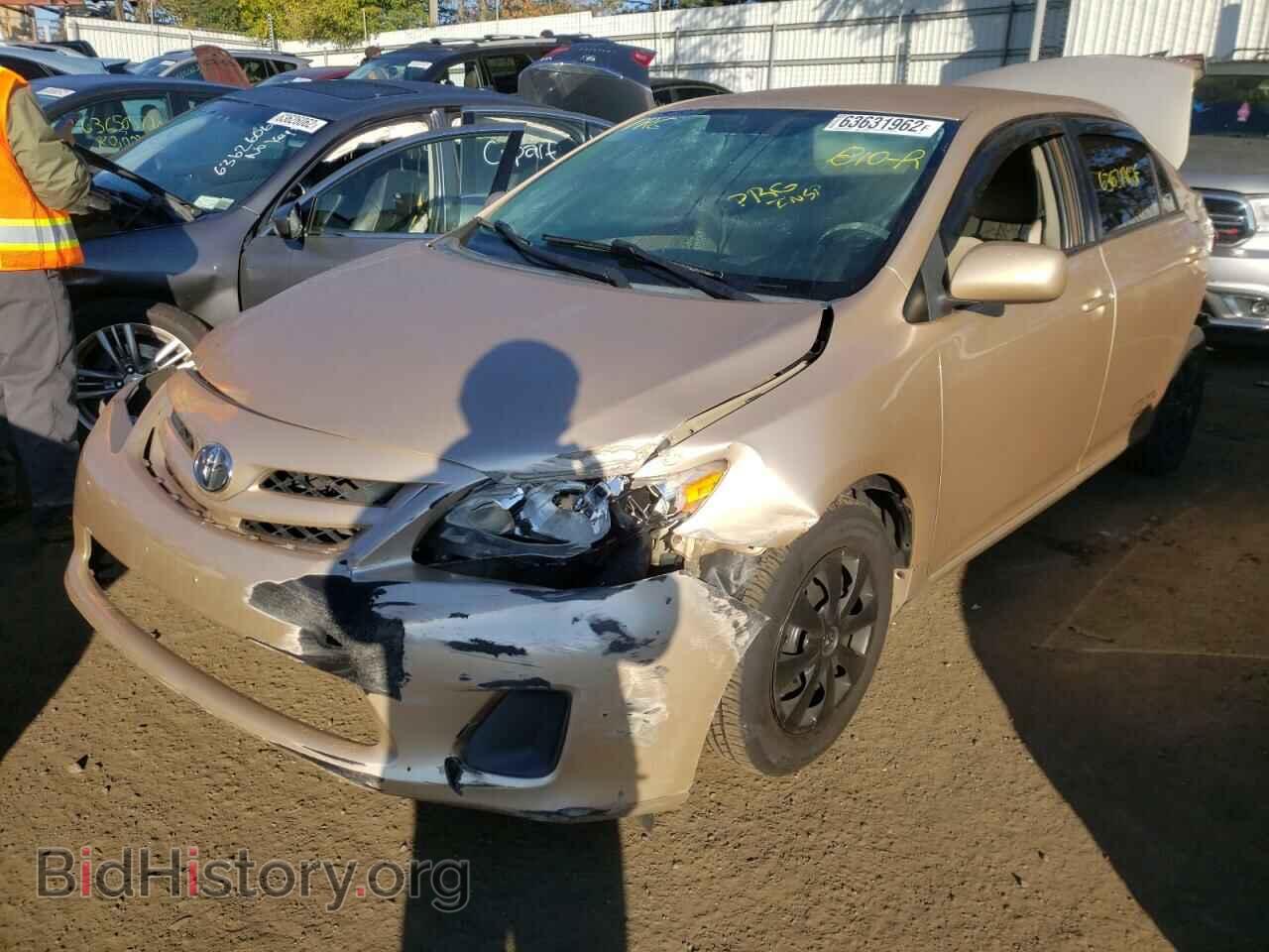 2011 TOYOTA COROLLA - VIN: 2T1BU4EE2BC719106 - Фото 2