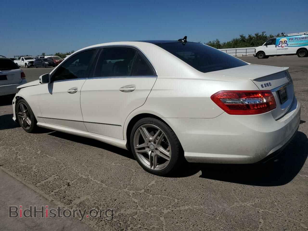 2013 MERCEDES-BENZ E-CLASS - VIN: WDDHF5KB7DA662306 - Фото 2
