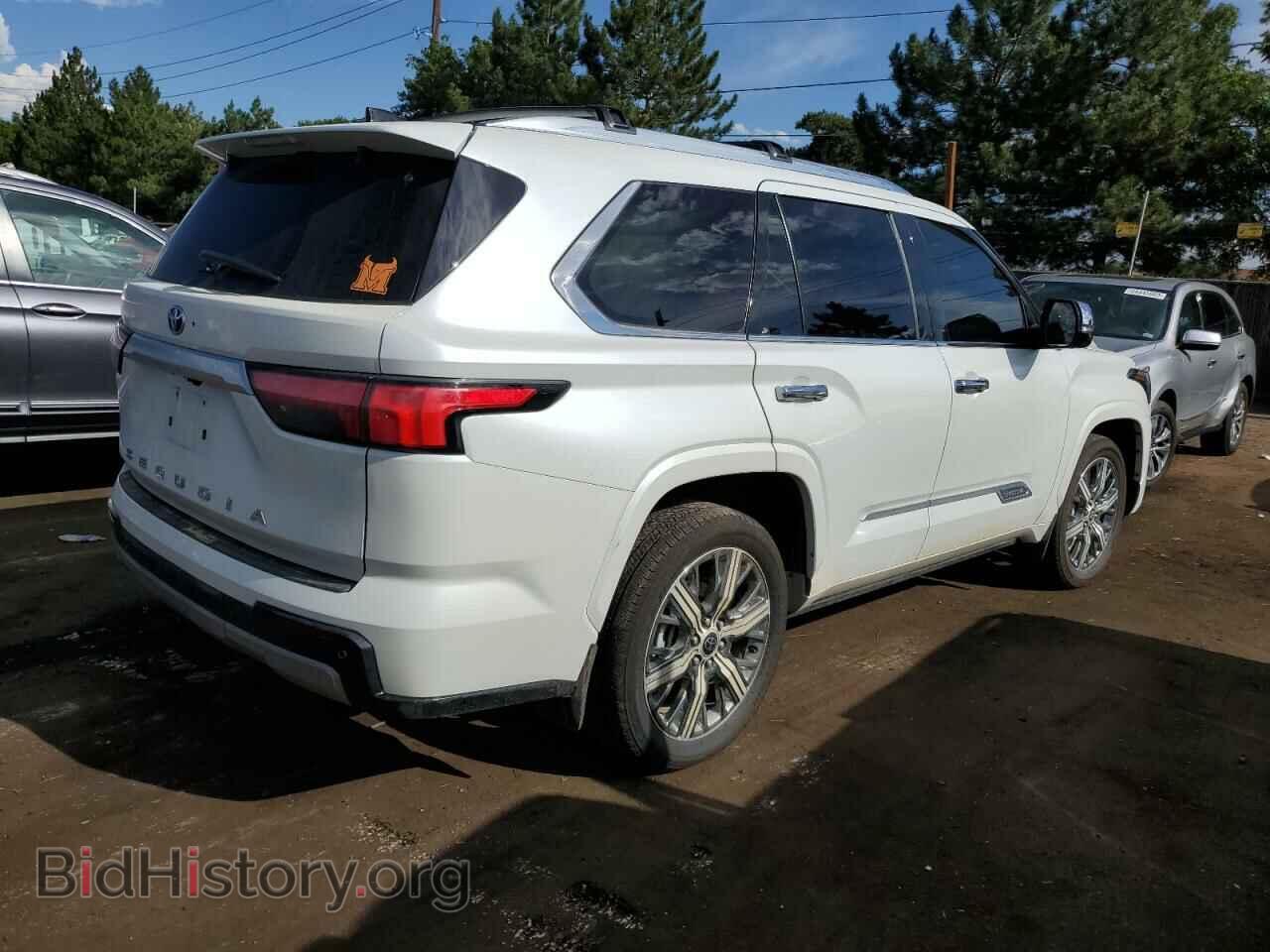 2023 TOYOTA SEQUOIA - VIN: 7SVAAABA6PX001481 - Фото 3