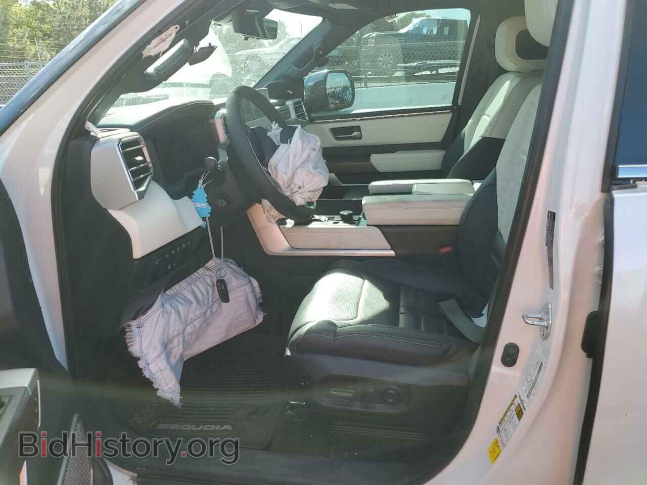 2023 TOYOTA SEQUOIA - VIN: 7SVAAABA6PX001481 - Фото 7