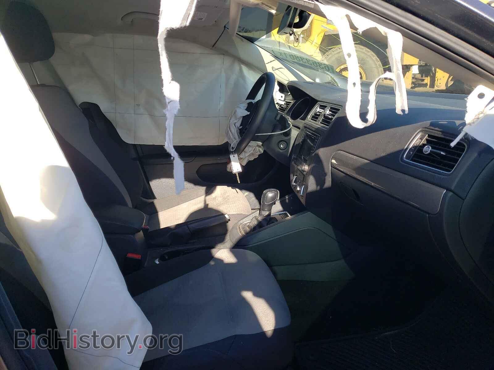 2017 VOLKSWAGEN JETTA - VIN: 3VW2B7AJ4HM234554 - Фото 5