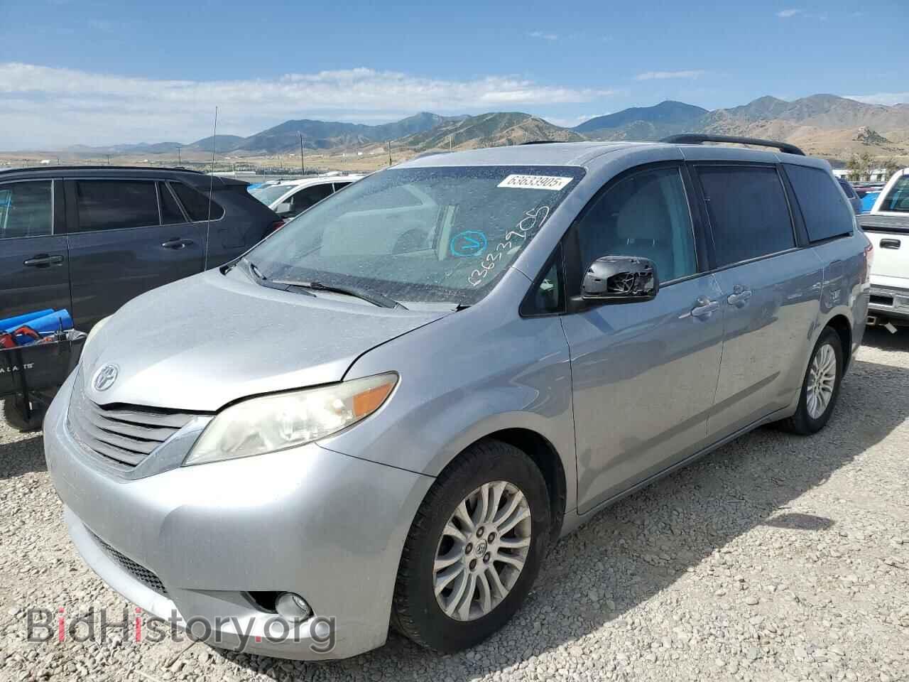 Photo 5TDYK3DC5CS251052 - TOYOTA All Models 2012