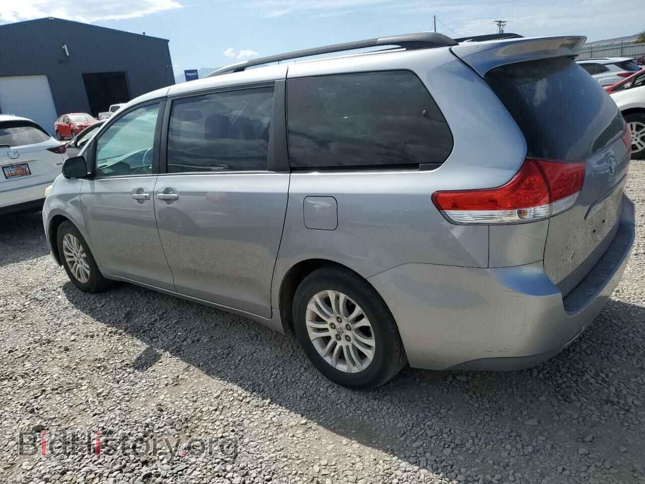 2012 TOYOTA All Models - VIN: 5TDYK3DC5CS251052 - Фото 2